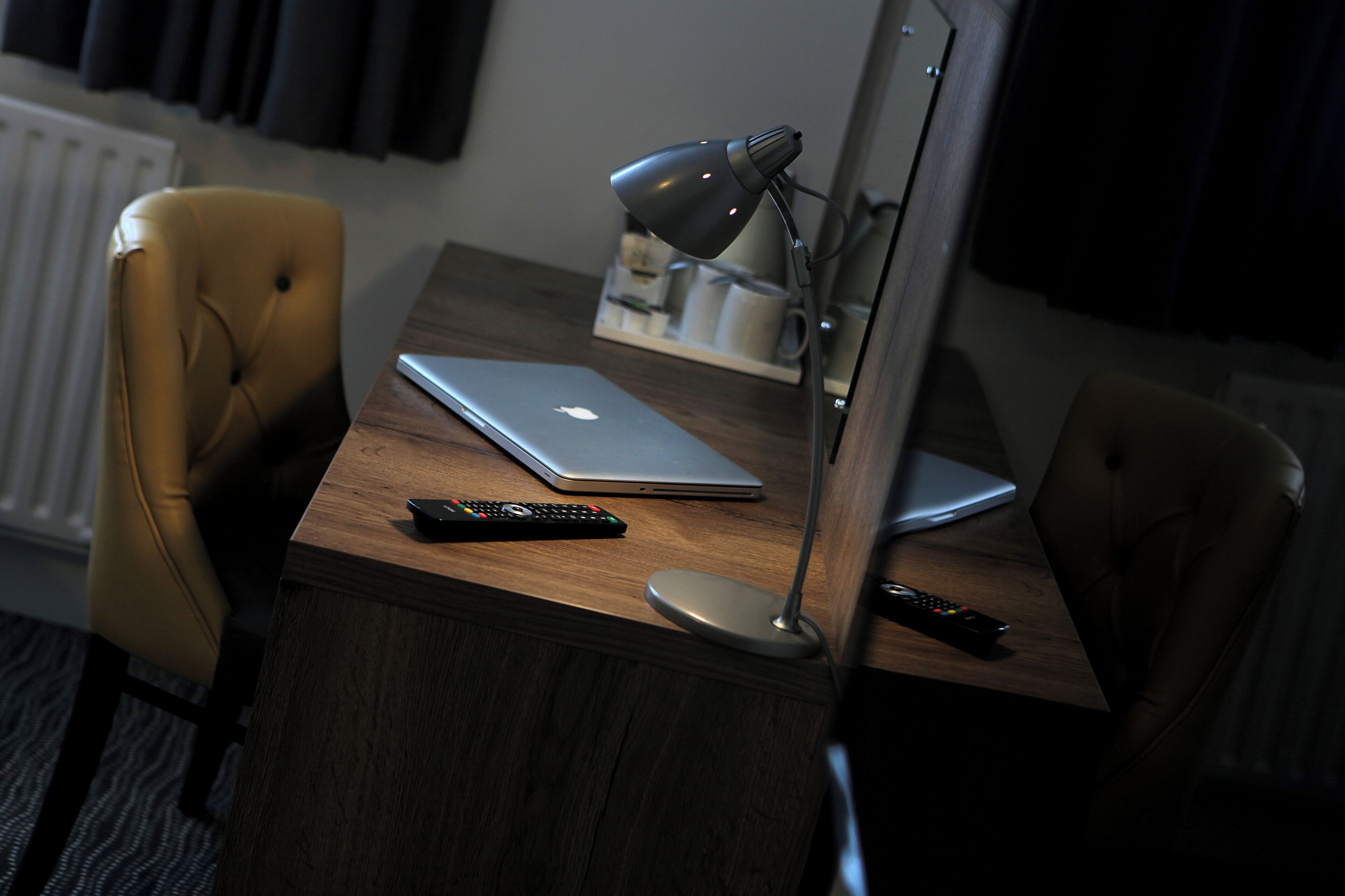 family room, 1 double bed, non smoking (with sofabed) | in-room safe, desk, laptop workspace, blackout curtains