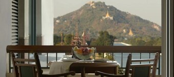 Hilton Mandalay