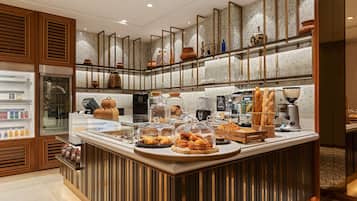 2 restaurants, breakfast, lunch, dinner served; international cuisine