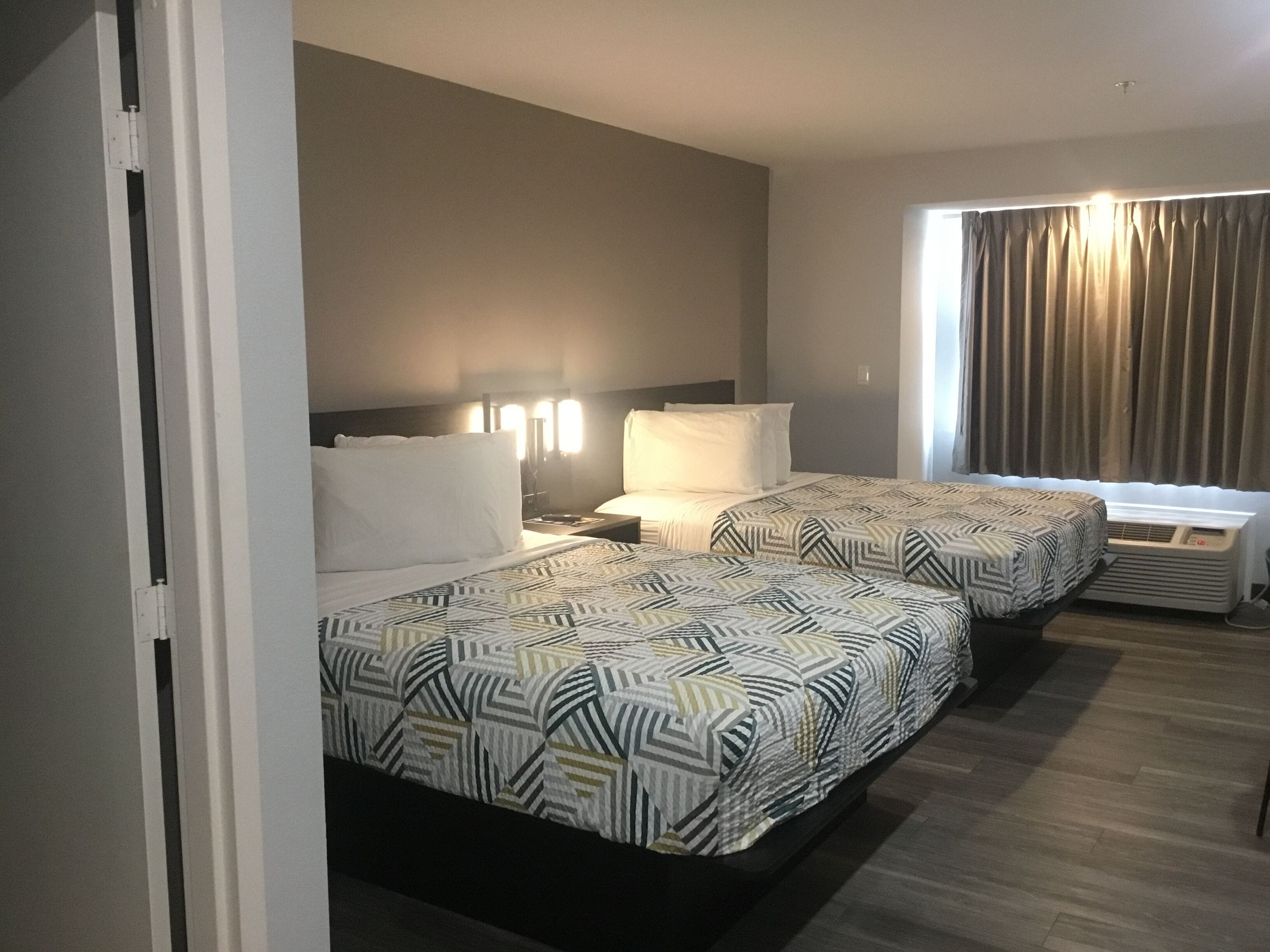 免費 Wi-Fi、床單