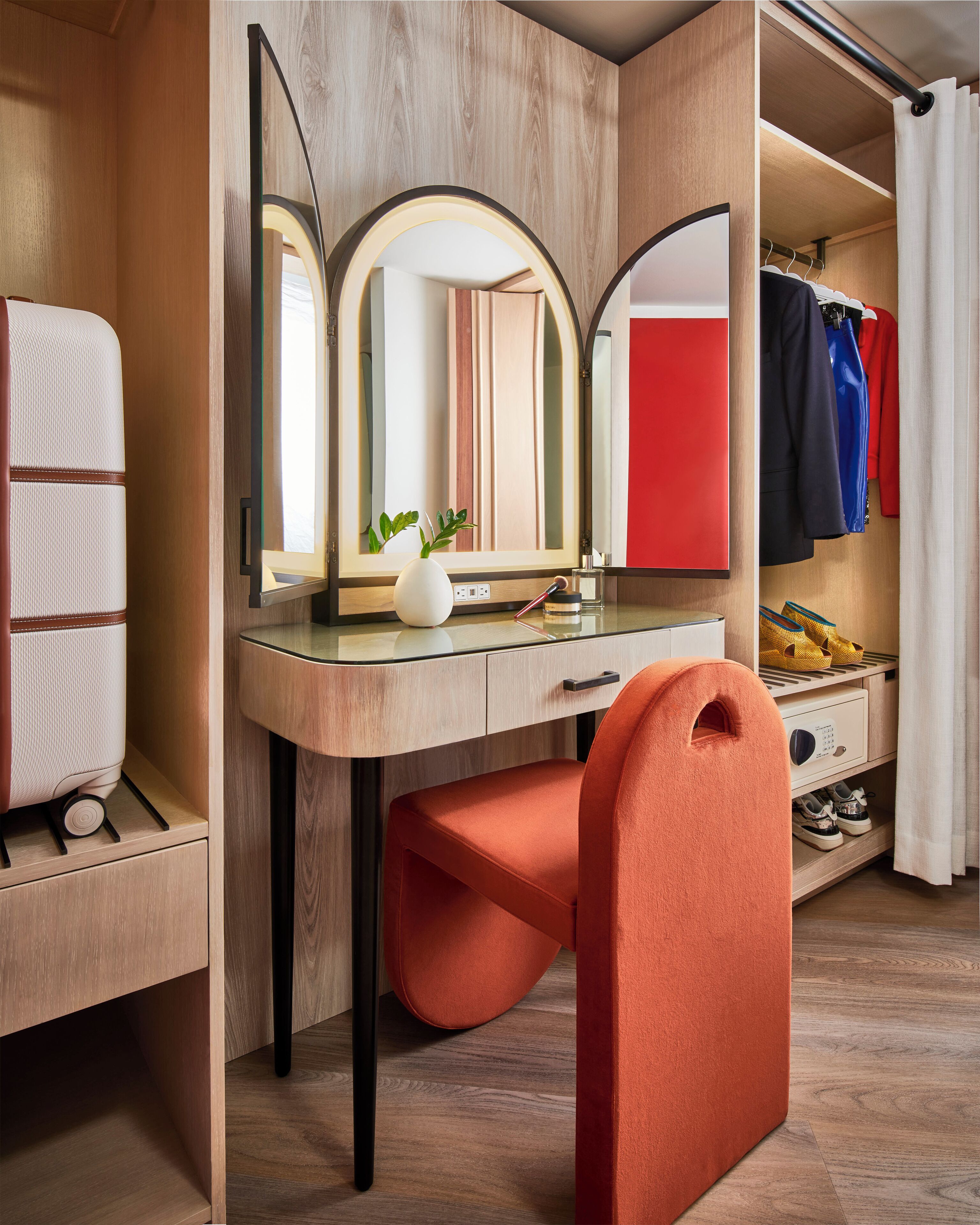 1 habitación, minibar, caja de seguridad en la habitación y escritorio 