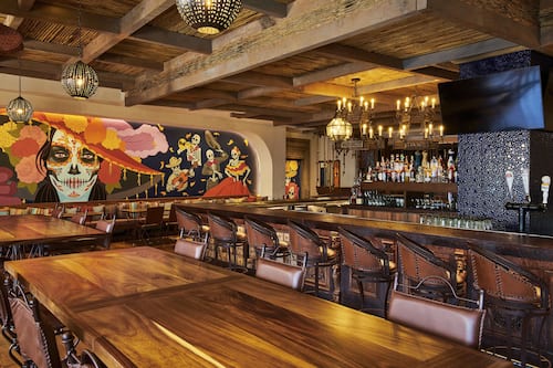7 restaurants, breakfast, lunch, dinner served; American cuisine