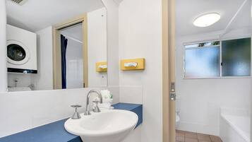 Free toiletries, towels