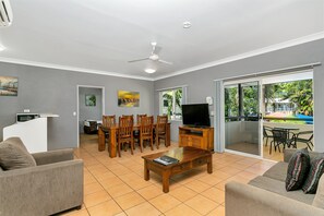 Family Apartment | Living area