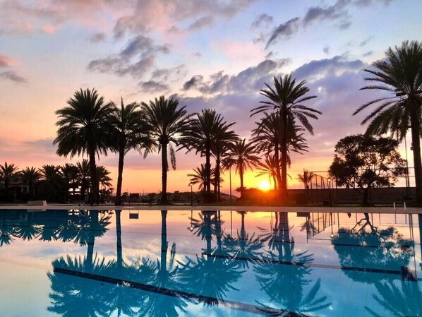 Indoor pool, 2 outdoor pools, pool umbrellas