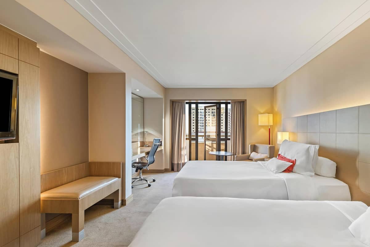 1 bedroom, premium bedding, pillow-top beds, minibar