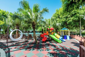 Children's play area - outdoor