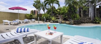 Imperial Palace Suites
