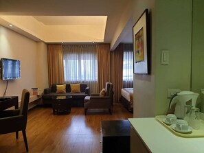 Living area - Imperial Palace Suites (Quezon City)