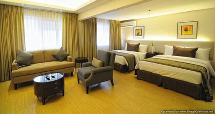 Imperial Palace Suites