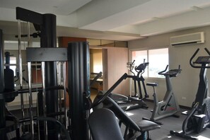 Fitness facility - Imperial Palace Suites (Quezon City)