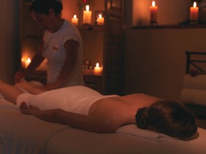 Deep-tissue massages, massages