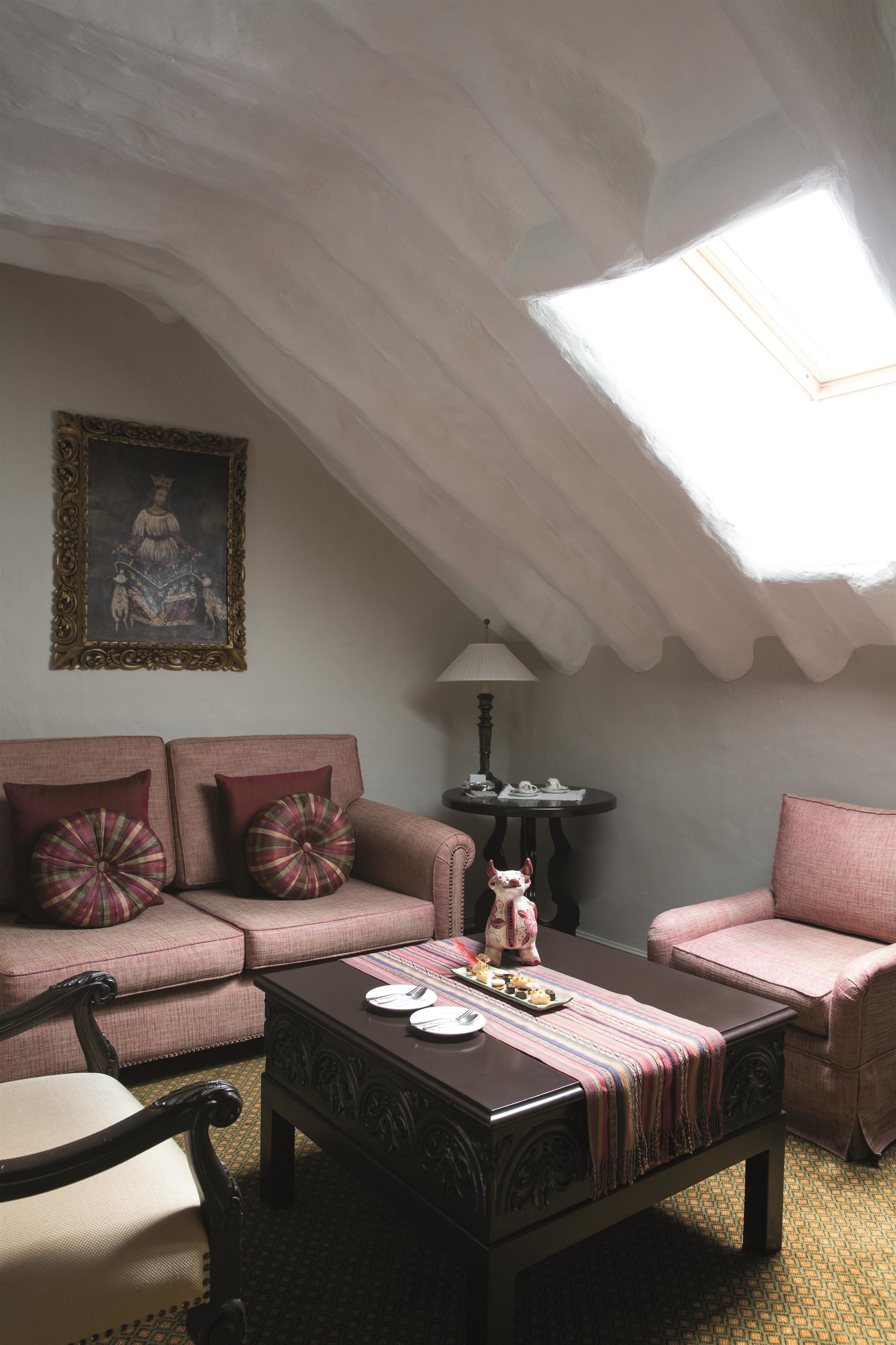 junior suite (deluxe - with oxygen) | premium bedding, minibar, in-room safe, desk