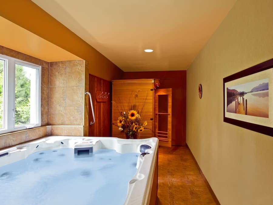 Bain à remous intérieur