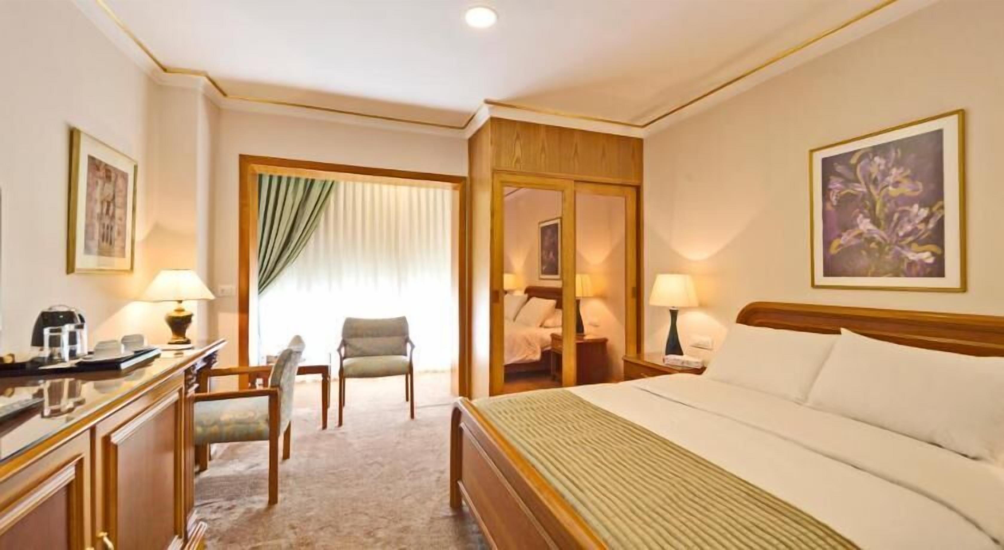 Frette Italian sheets, premium bedding, down duvets, memory-foam beds