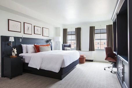 1 bedroom, premium bedding, pillowtop beds, desk