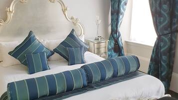 Suite de luna de miel | Tabla de planchar con plancha, wifi gratis y ropa de cama