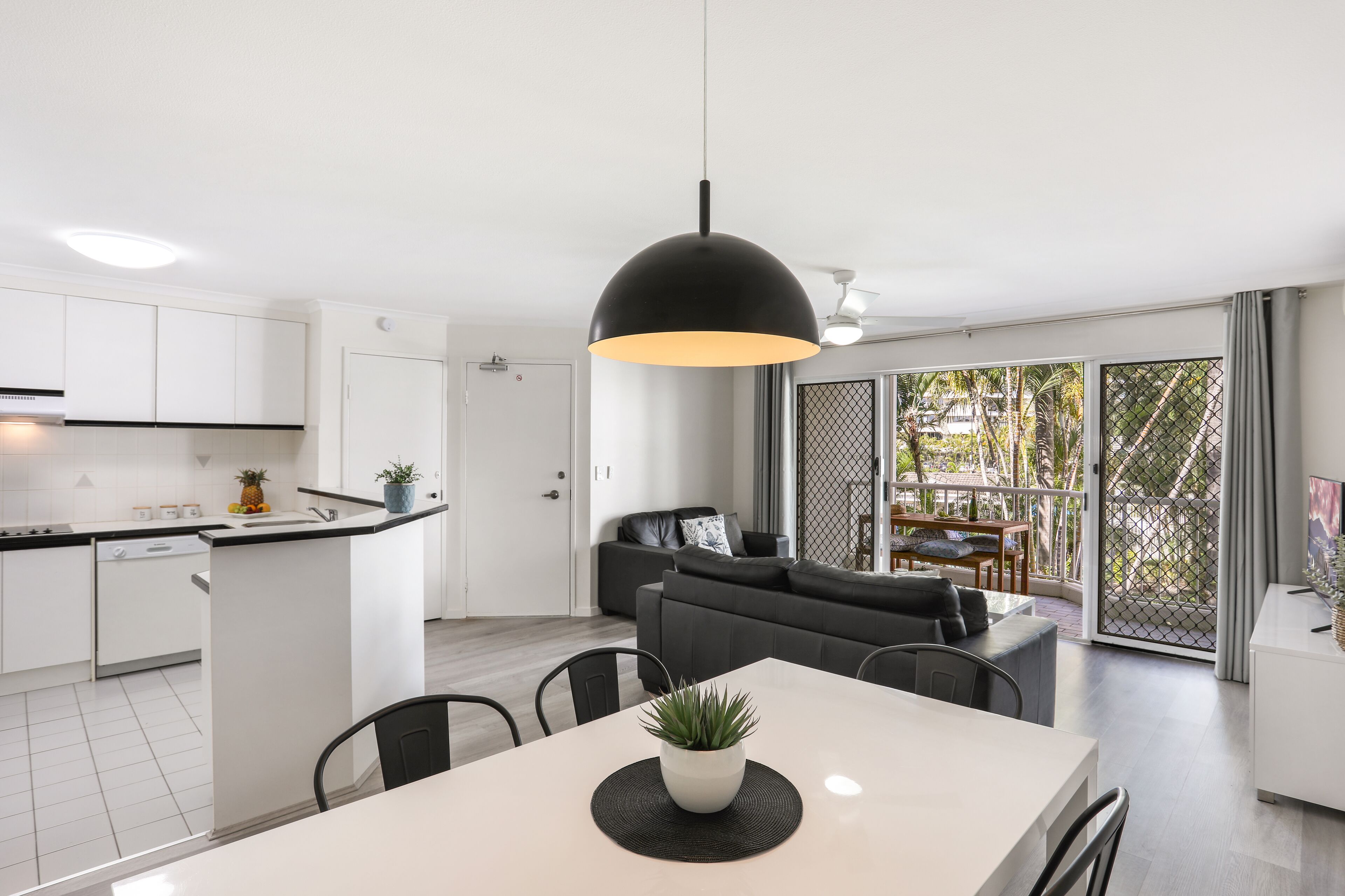 Apartamento, 2 quartos | 2 quartos, espaço de trabalho para notebook