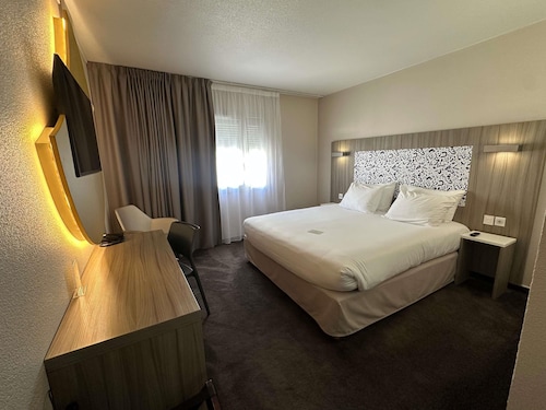 Ibis Styles Lyon Gorge de Loup Saphir