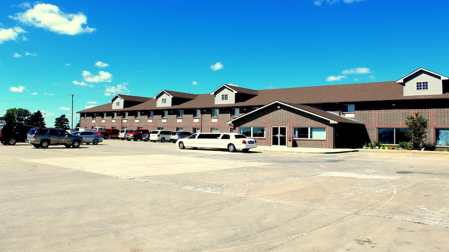 Super 8 by Wyndham Missouri Valley