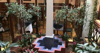 Hotel Fleur De Lys