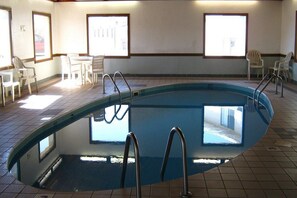 2 indoor pools, outdoor pool - Super 8 by Wyndham Fargo/i-29/west Acres Mall (Fargo)