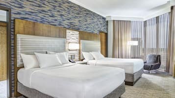 1 bedroom, premium bedding, in-room safe, desk