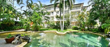 Outdoor pool, sun loungers