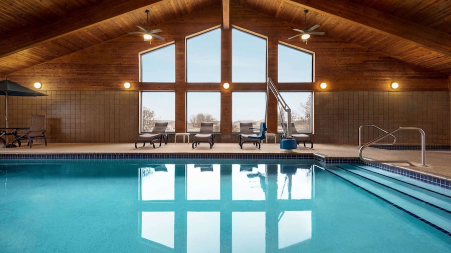 底特律湖温德姆阿美瑞辛酒店