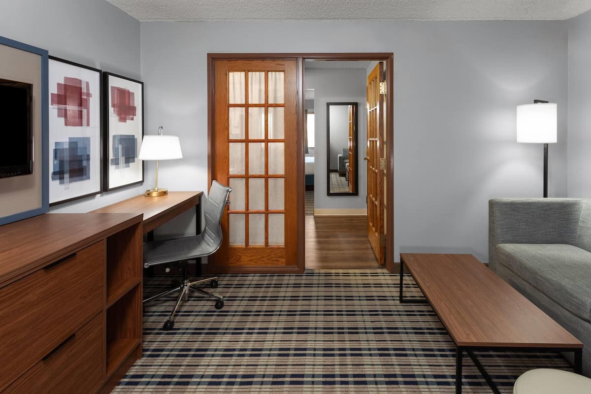 Superior studio suite, 1 kingsize bed, niet-roken | Een strijkplank/strijkijzer, gratis babybedden, extra bedden (toeslag)
