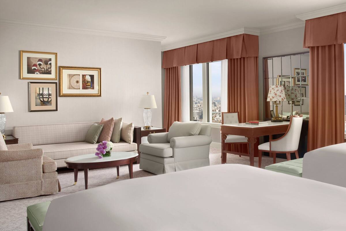 Suite junior, 2 camas Queen size (High Floor) | Sábanas italianas Frette, edredón y minibar 