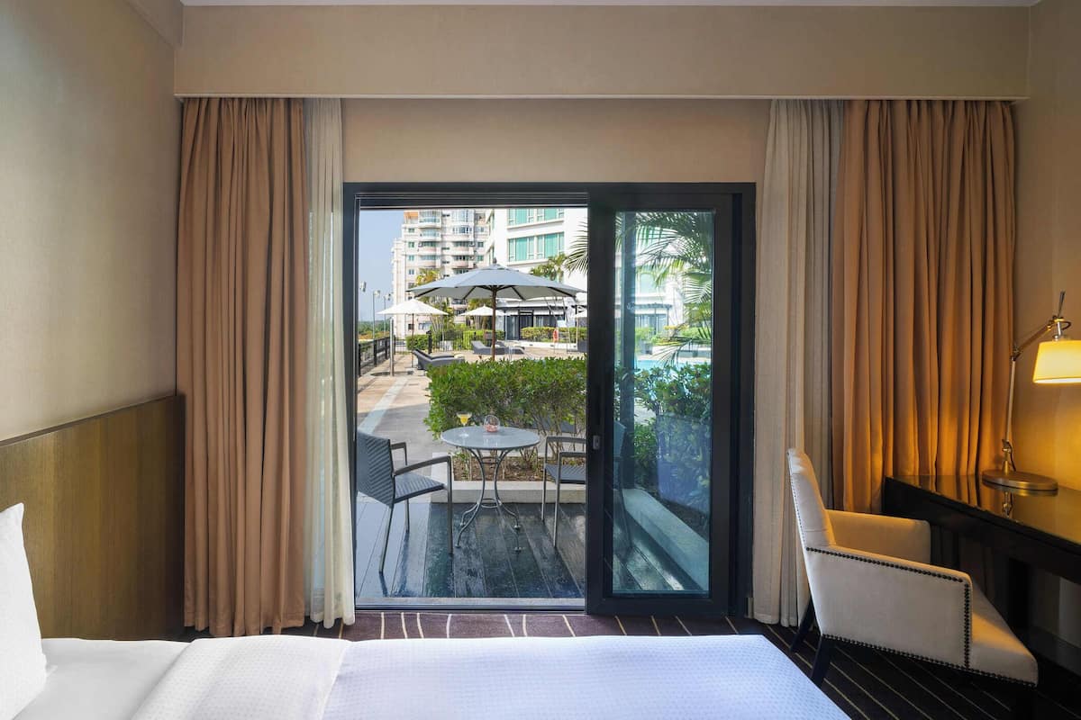 1 bedroom, premium bedding, down duvets, pillow-top beds