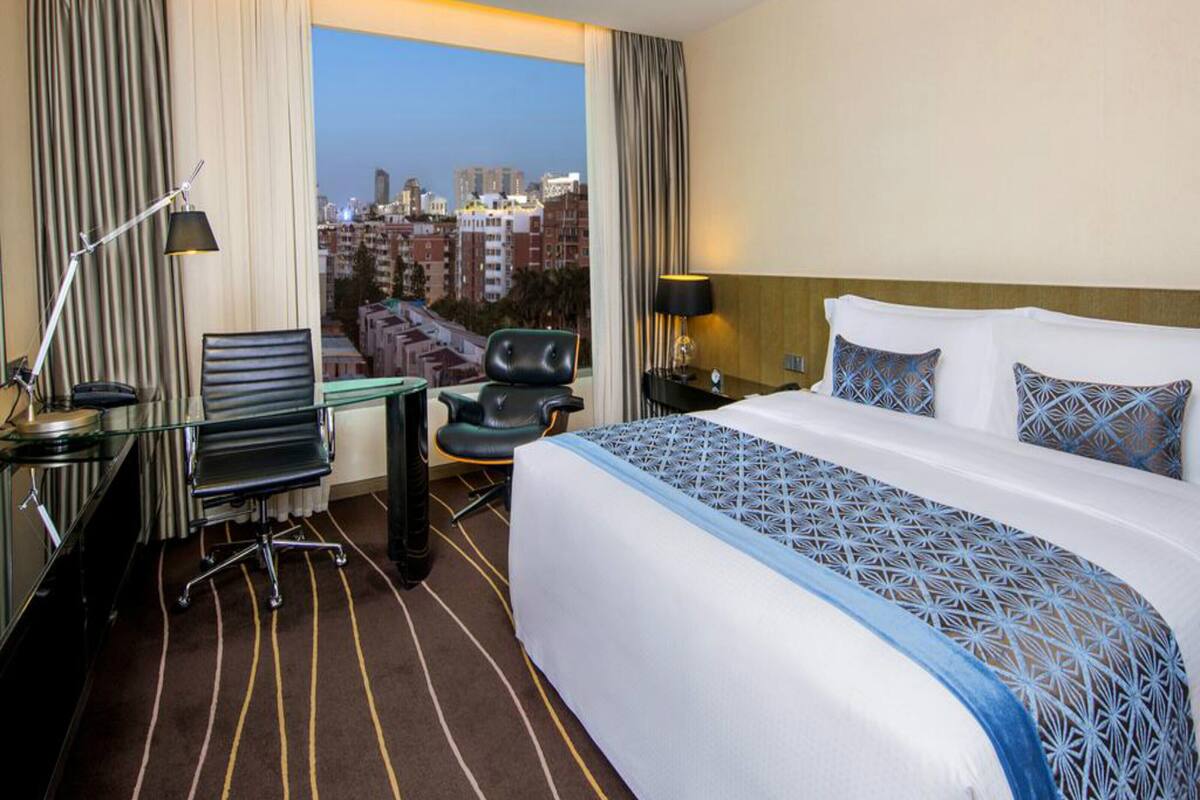 1 bedroom, premium bedding, down comforters, pillowtop beds