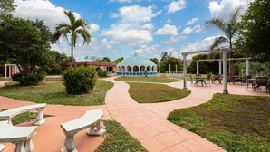Property amenity - Days Inn by Wyndham Fort Myers Springs Resort (Fort Myers)