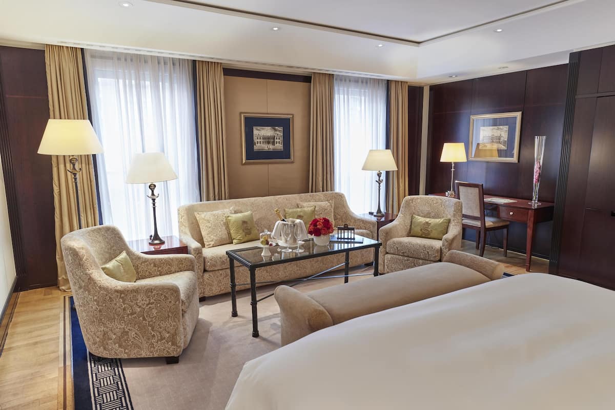 Suite junior | Ropa de cama de alta calidad y minibar
