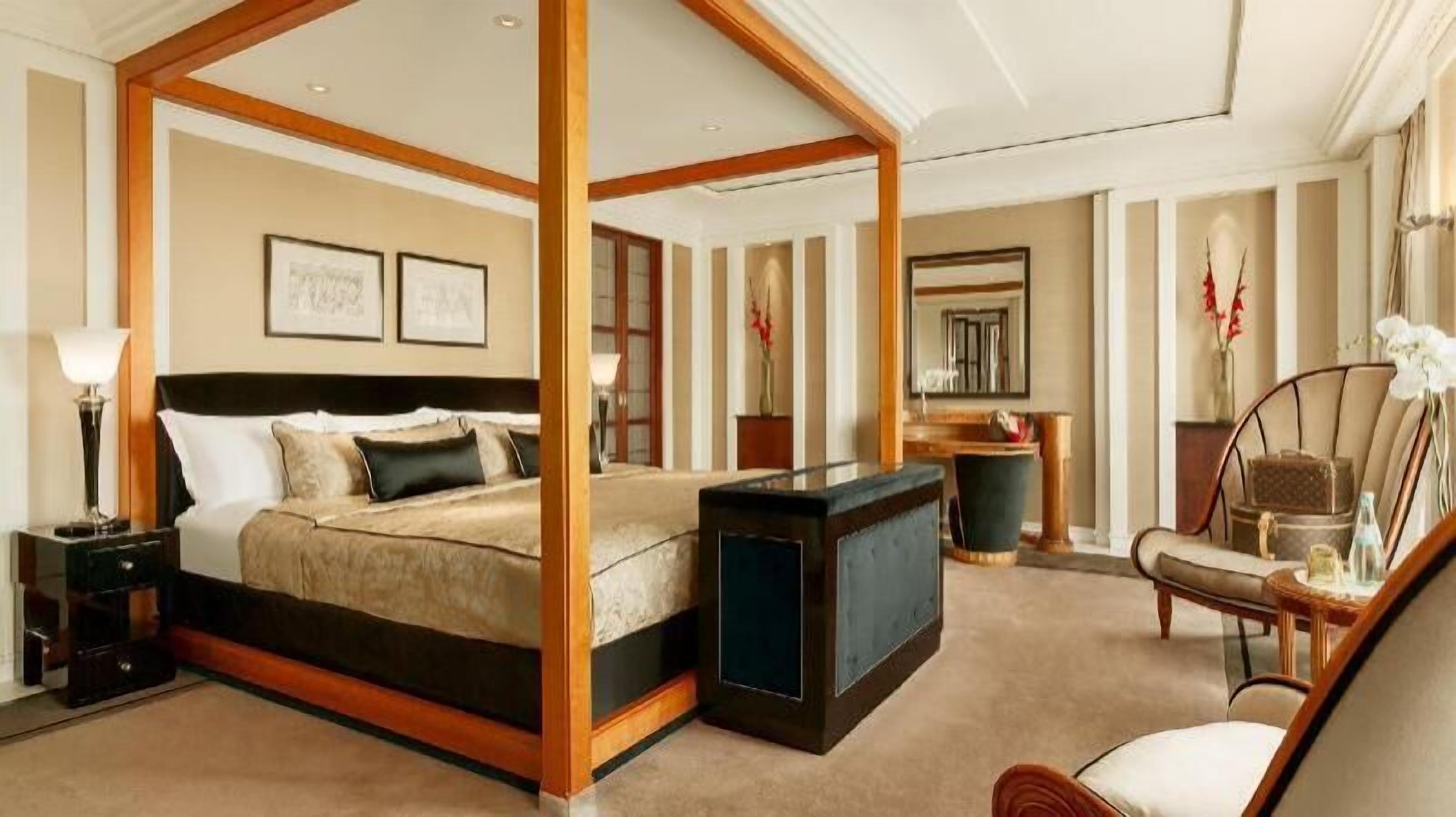 Ropa de cama de alta calidad y minibar 