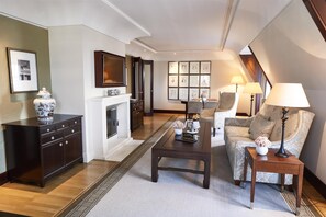 Suite Deluxe (Brandenburg Gate) | Ropa de cama de alta calidad y minibar 