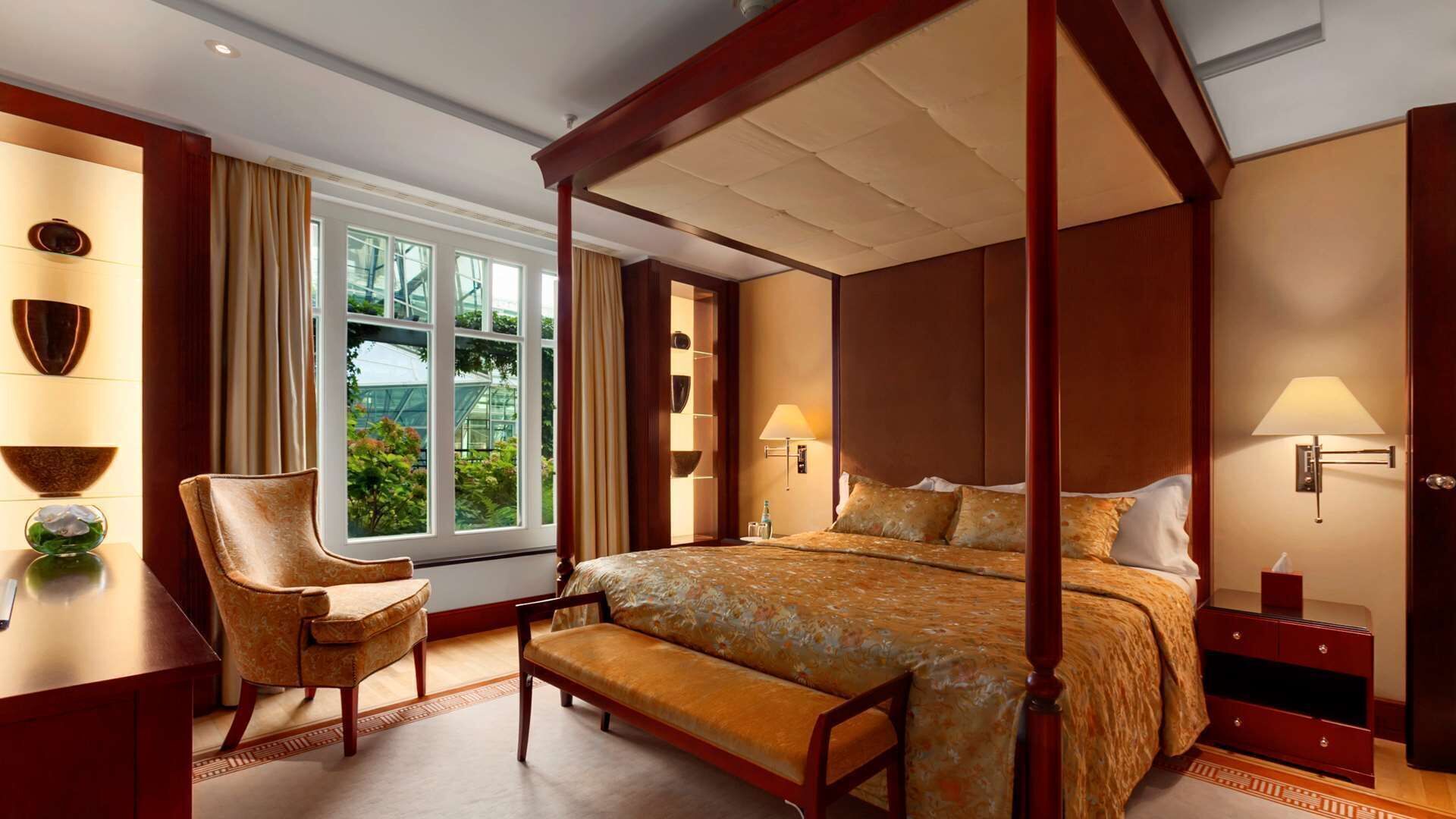 Ropa de cama de alta calidad y minibar 