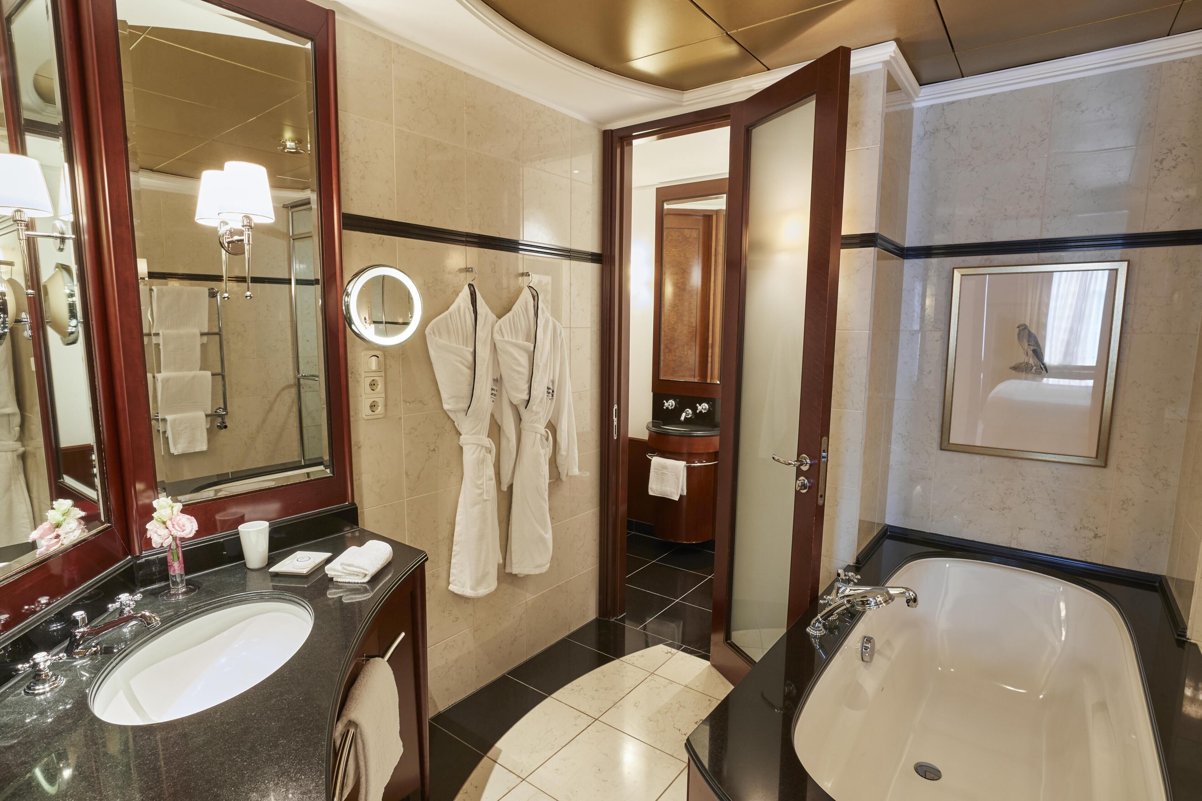 Hotel Adlon Kempinski Reviews, Deals & Photos 2026 - Expedia