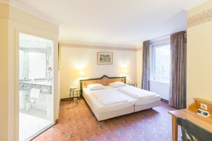 1 habitación, ropa de cama hipoalergénica y minibar 