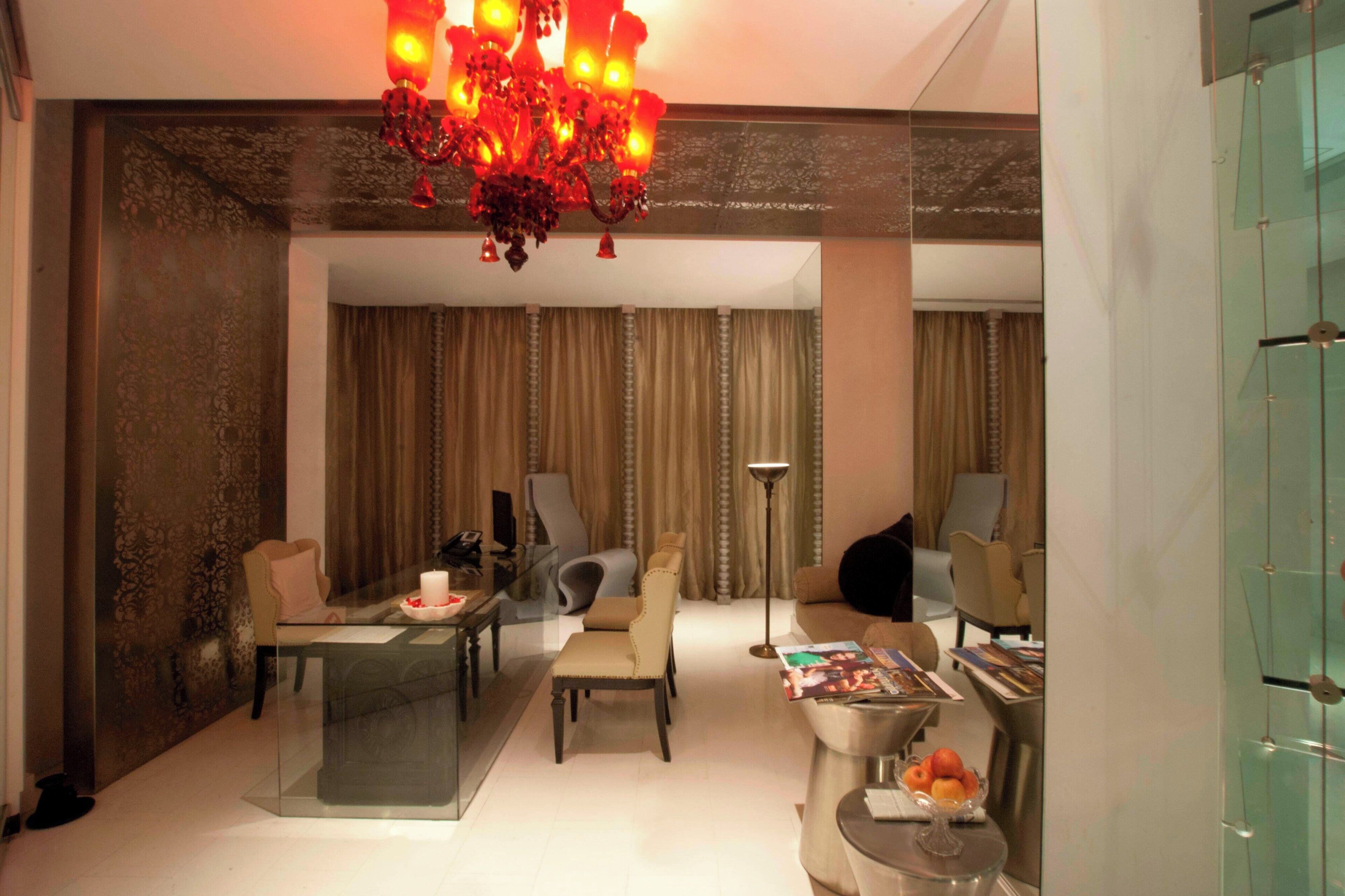 sauna, body treatments, body wraps, body scrubs, ayurvedic treatments