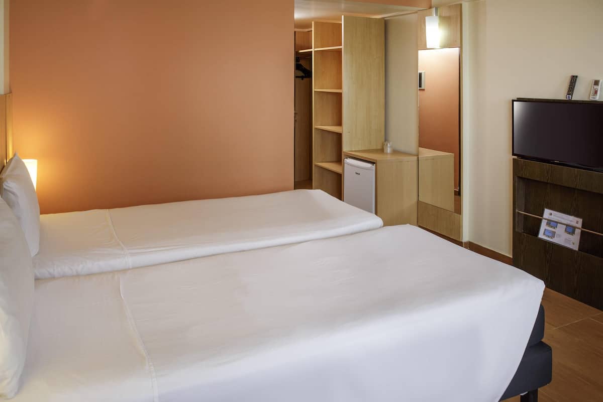 Standard Twin Room, 2 Single Beds