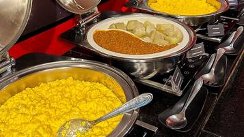 Dagelijks ontbijtbuffet (BRL 43 per persoon)