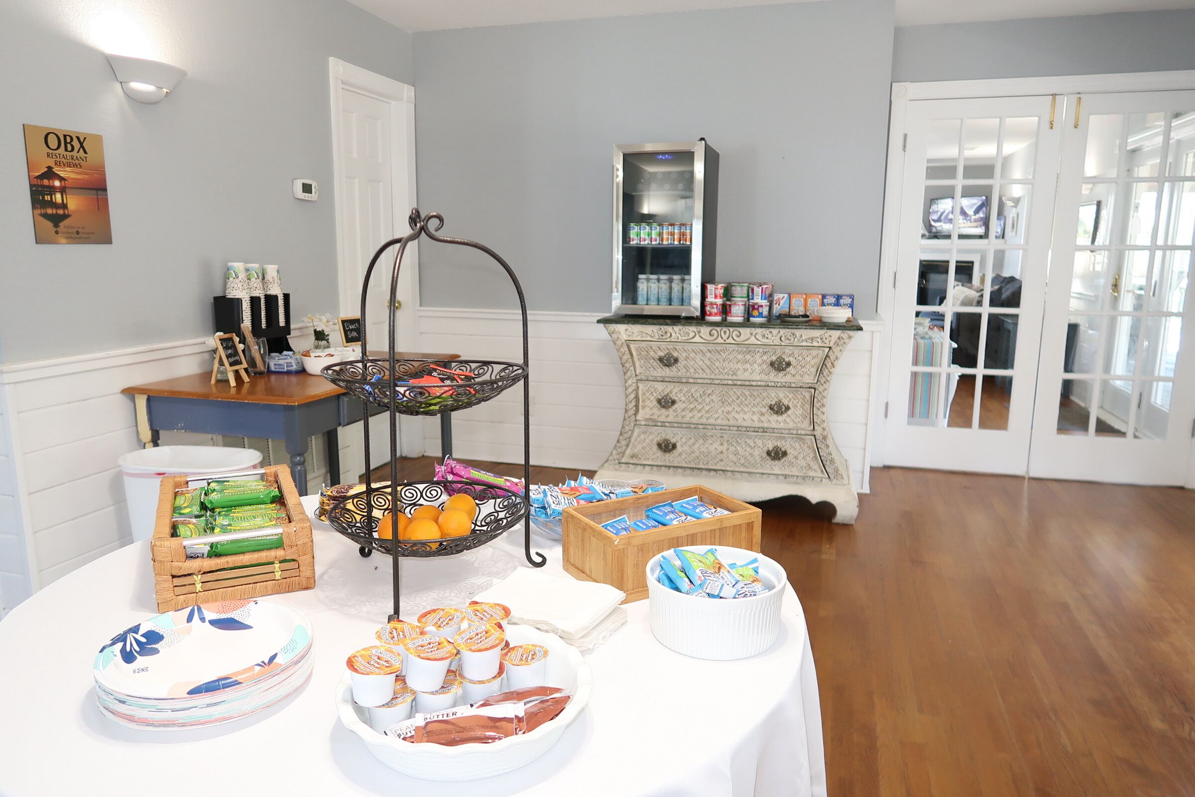 free continental breakfast