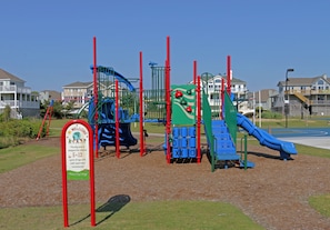 Children's play area - outdoor - The Inn At Corolla Light (Corolla)