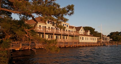 The Inn At Corolla Light