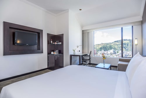 NH Collection Quito Royal