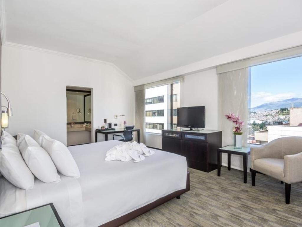1 bedroom, minibar, in-room safe, desk