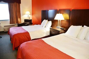 Desk, iron/ironing board, rollaway beds, free WiFi - Country Hearth Inn & Suites Kenton (Kenton)