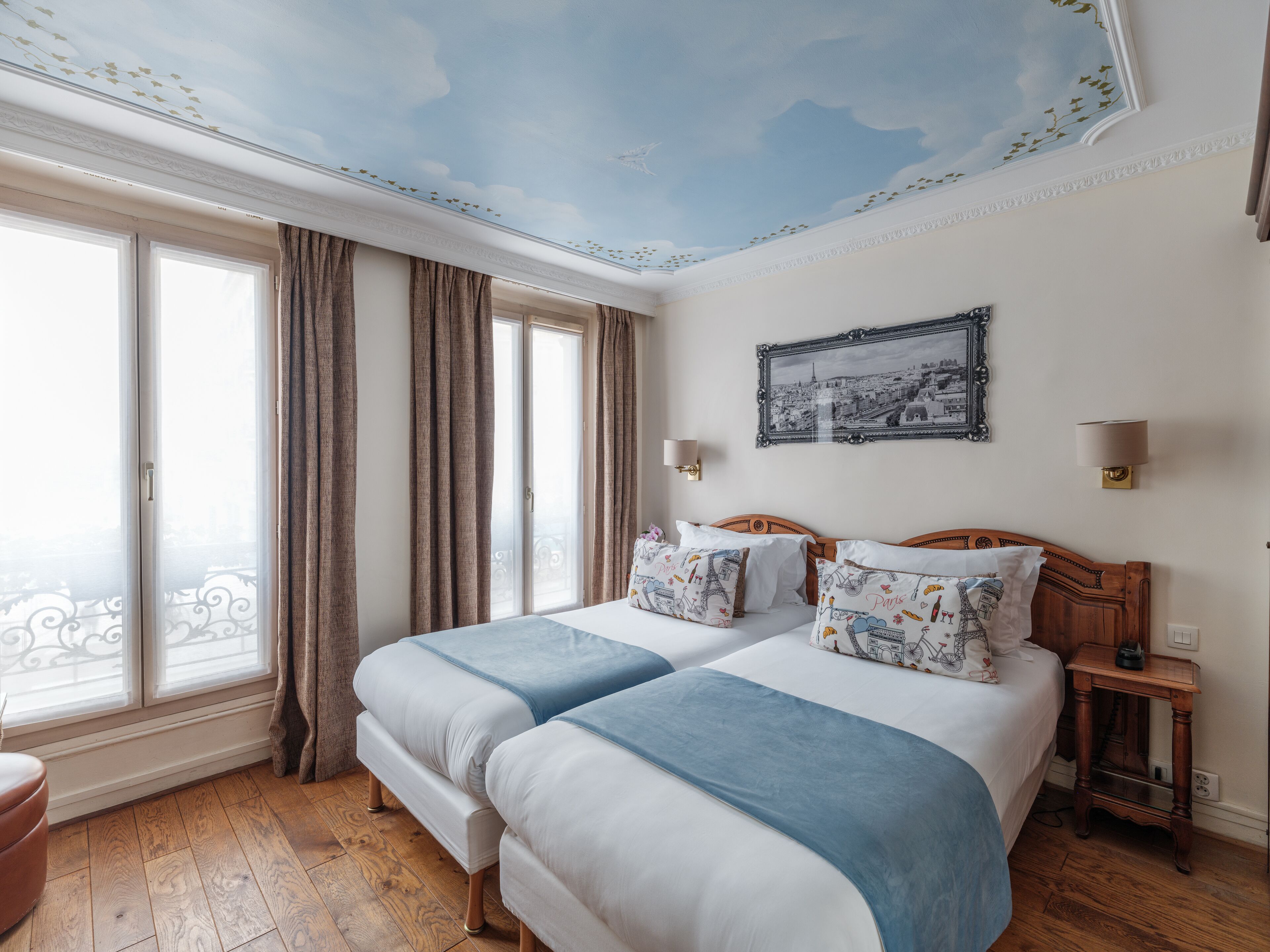Superior Twin Room | Individually decorated, desk, soundproofing, free WiFi